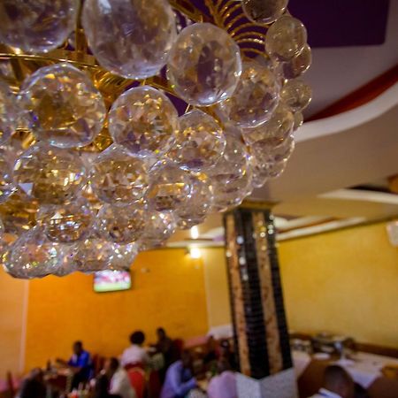 Grande Hotel Isiolo Dış mekan fotoğraf