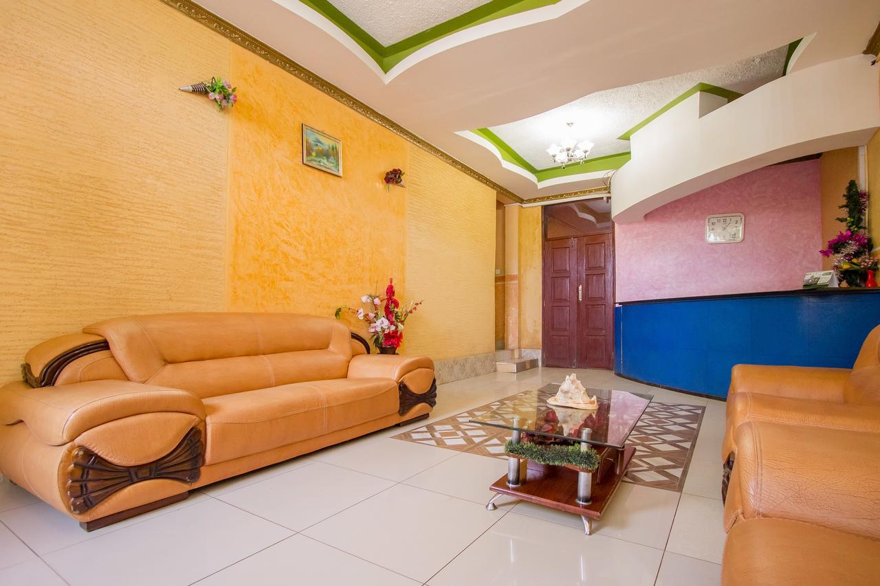 Grande Hotel Isiolo Dış mekan fotoğraf